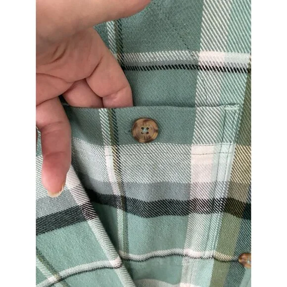 Stio Women’s Size large plaid Heavy flannel unlined jacket - Picture 2 of 11